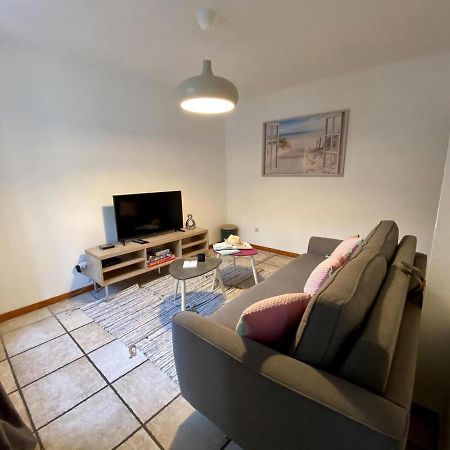 Le Gite Du Canal, A Homps. Homps  Kültér fotó